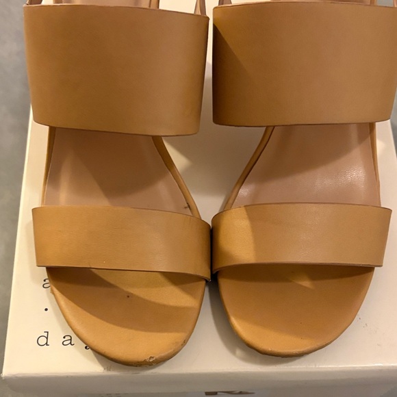 A New Day Nude/Tan Women's Sandals - Picture 2 of 4